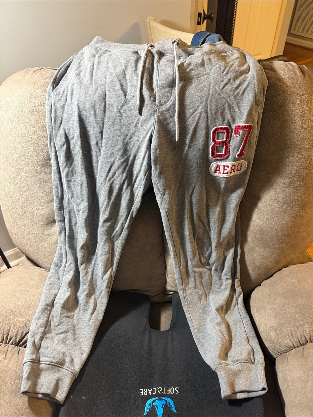 87 Aero Gray Sweatpants - M